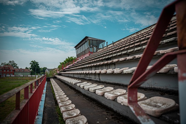 透过此事 透过此事
